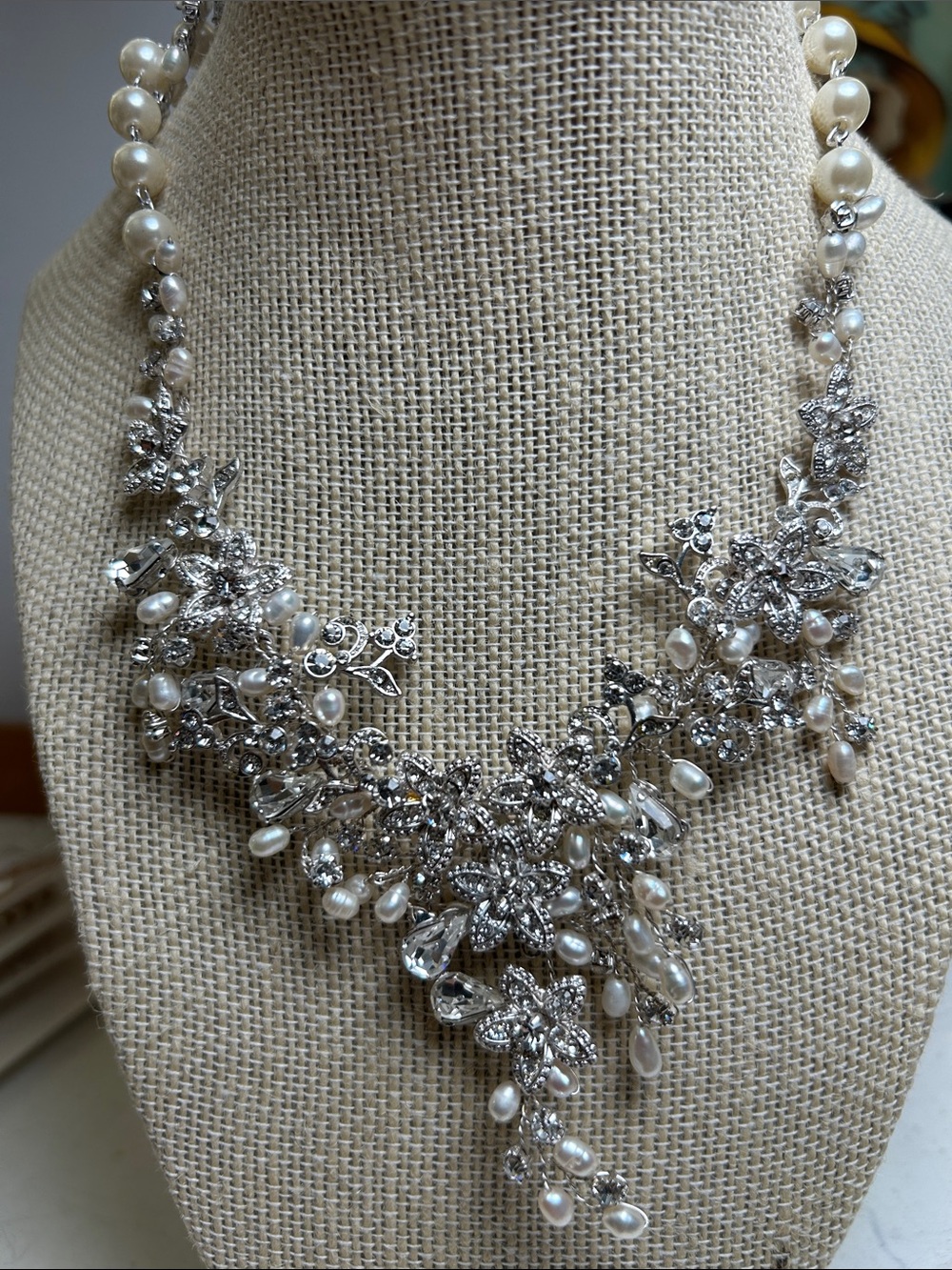 Elegant Pearl and Silver Crystal Statement Necklace - White